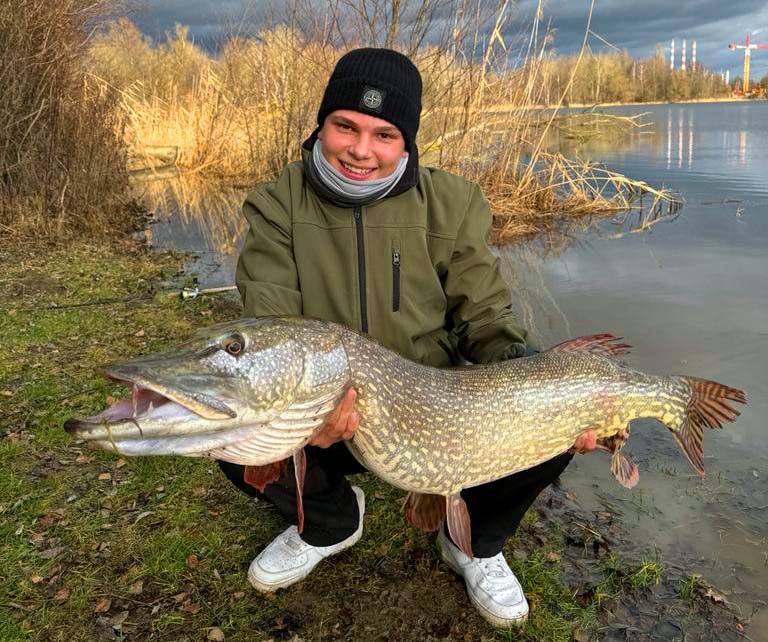 Niklas Hochreuter Hecht 106 cm 10,5 kg Ulrichsee