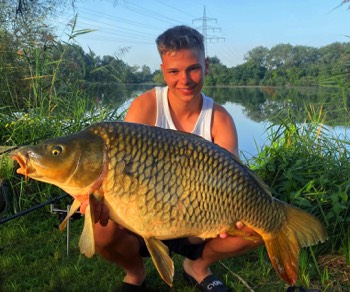 Niklas Hochreuter Karpfen 76 cm 22 Pfund Ulrichsee